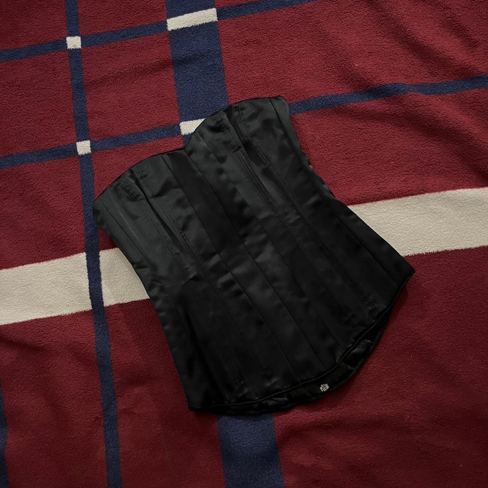 Natori black satin line corset gothic cute cinched waist sleek Women’s M medium